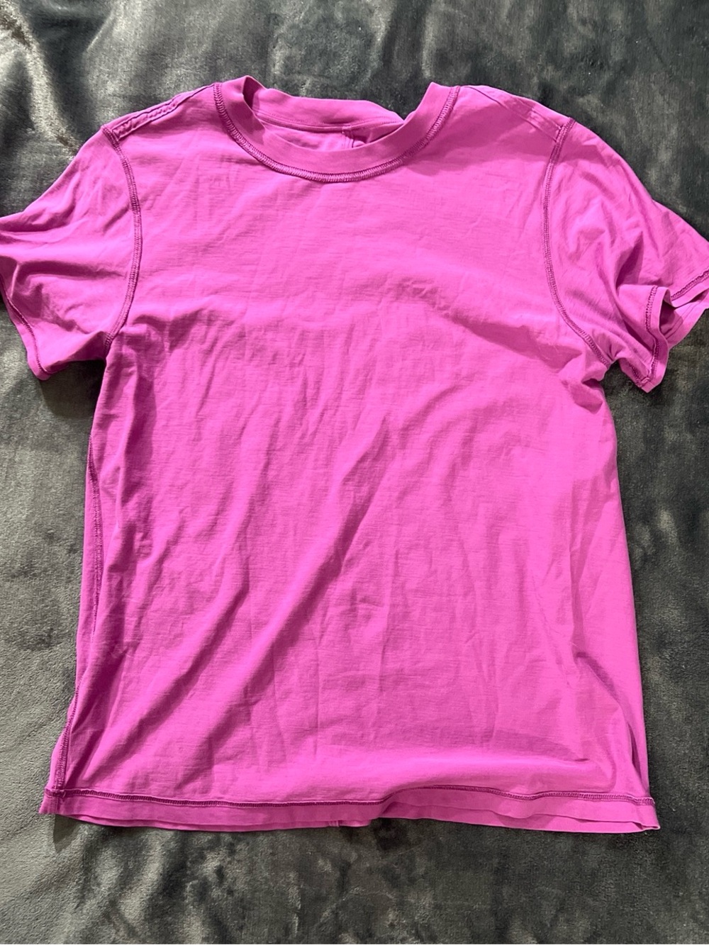 Lululemon Tshirt